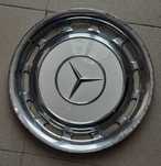 Antigo Tampão de Roda "Mercedes"