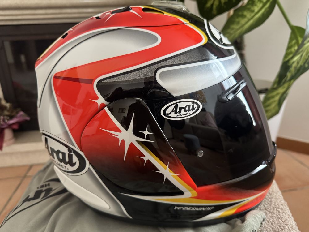 Arai RX7 GP como novo