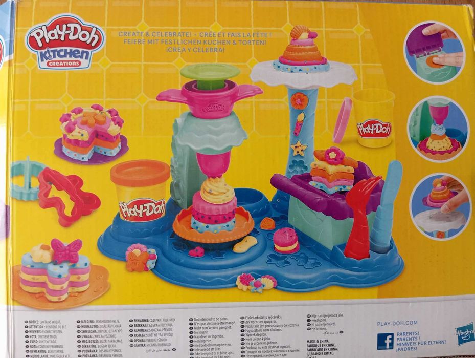 Play doh Kitchen Creations 18 elementów - duży