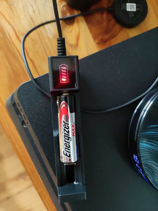 Ladowarka do batarii usb