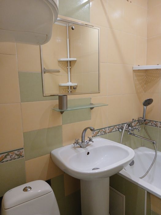 Сдам 1 комнатную квартиру проспект Богдана  Хмельницкого  ремонт