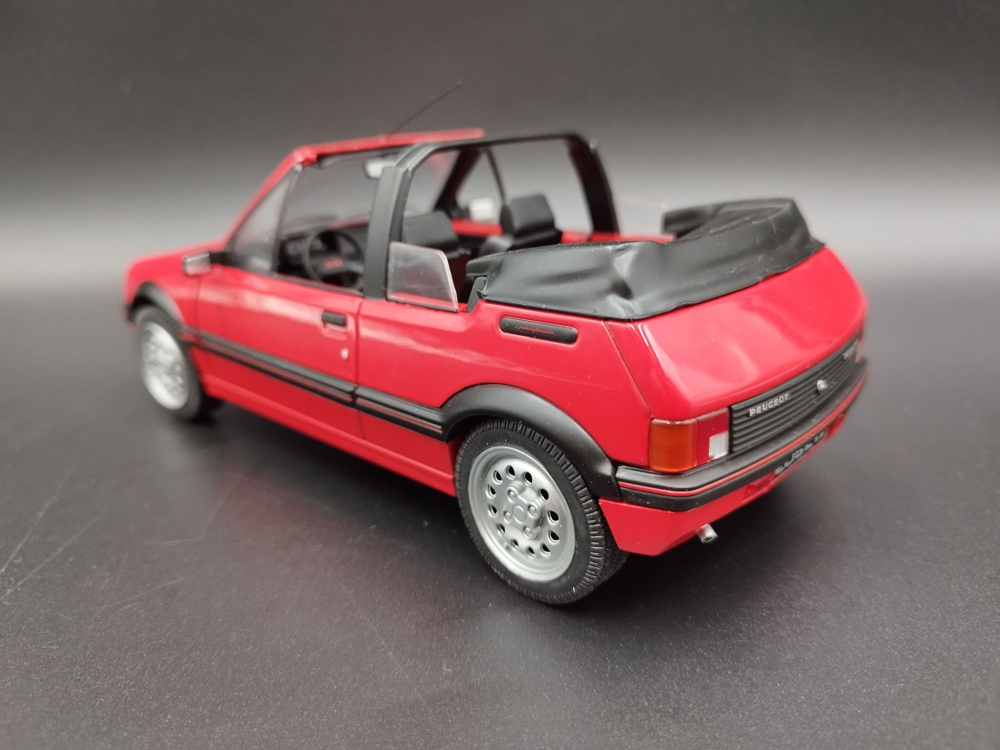 1:18 Solido 1989 Peugeot 205 CTI Mk. Red model nowy