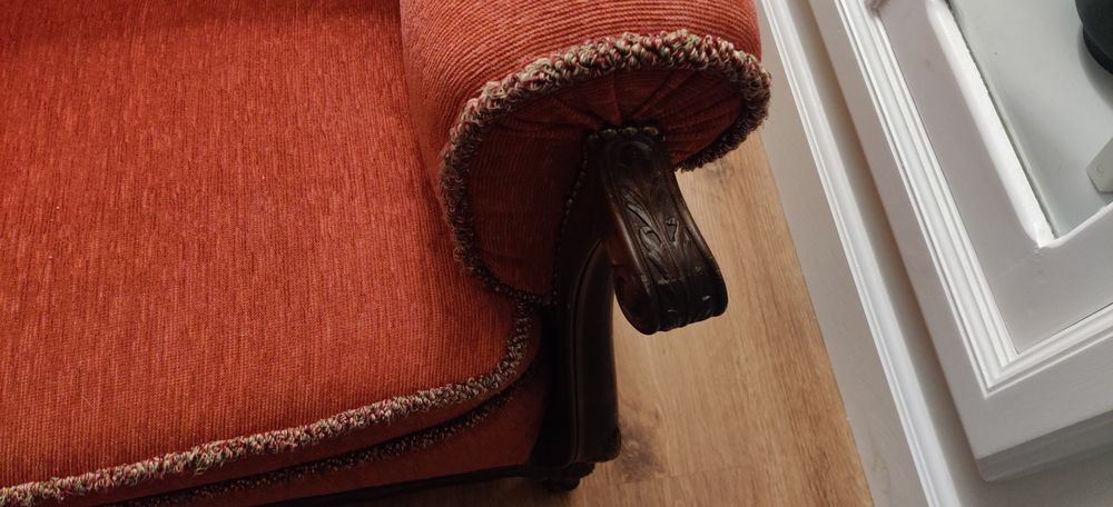 Móvel vintage vermelho