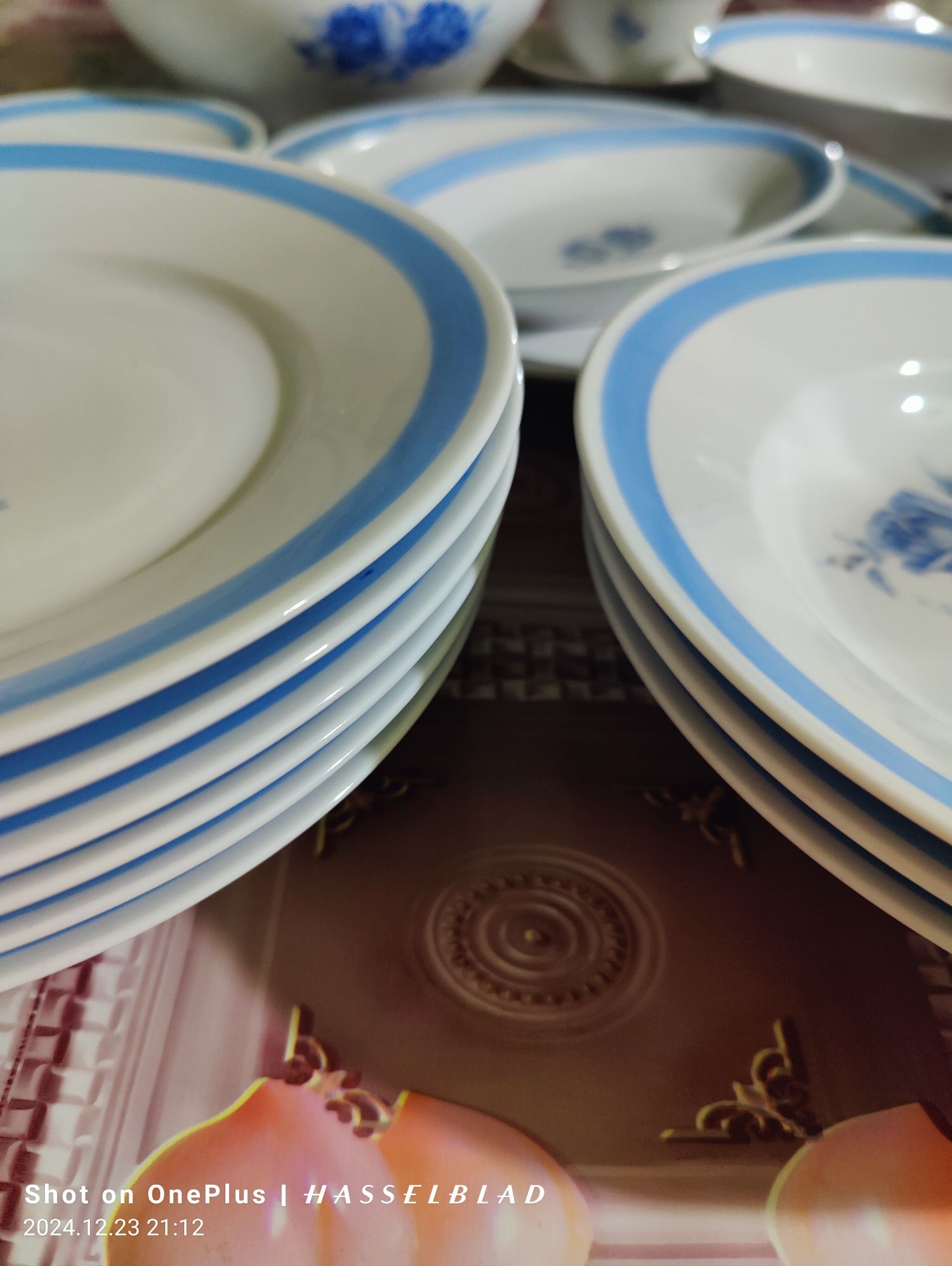 Продам столовый коллекционный сервиз FORTUNA EISENBERG фарфор из ГДР