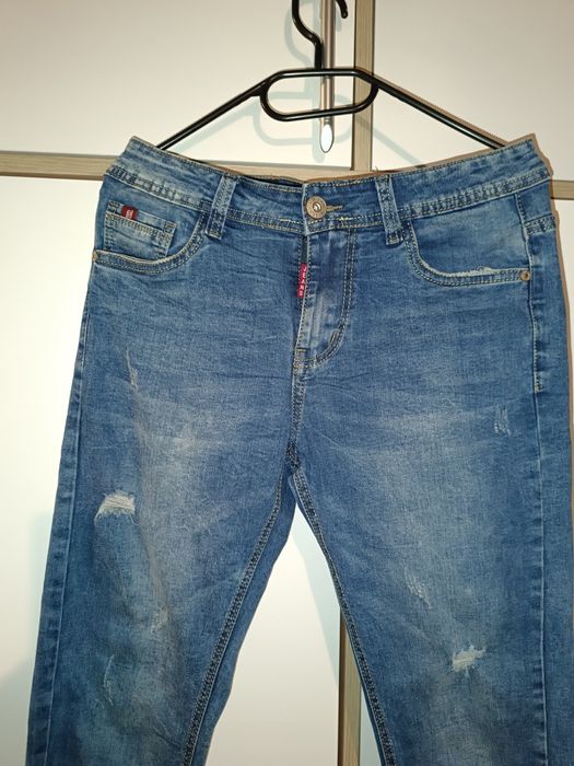Dżinsy rozmiar 30