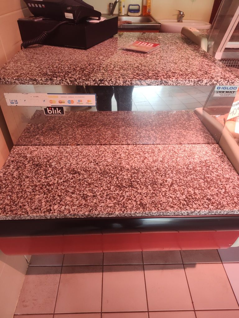 Wyposażenie sklepu mięsnego.