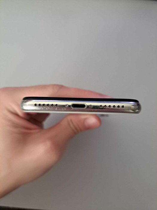 iPhone X 64GB Neverlock Silver (90% АКБ)