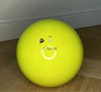 Б/У мʼяч Chacott 18,5 см лимонного кольору
