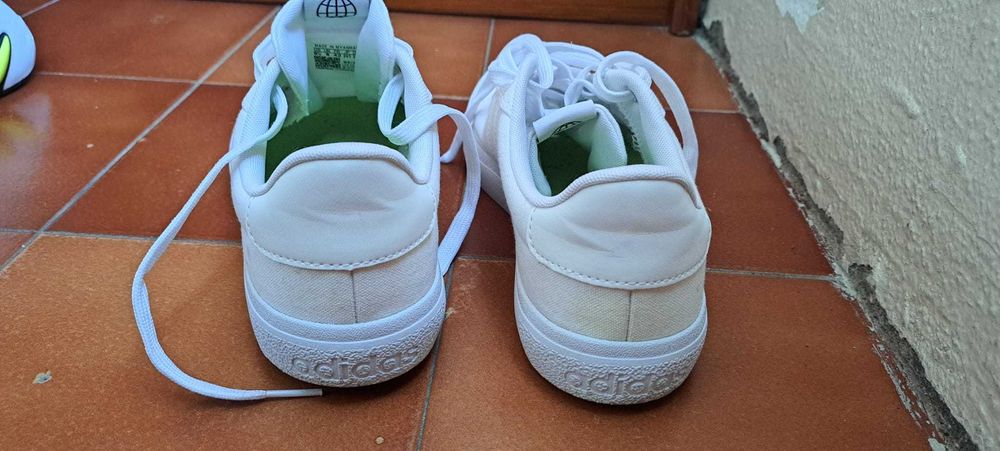 Sapatilhas Adidas Usadas