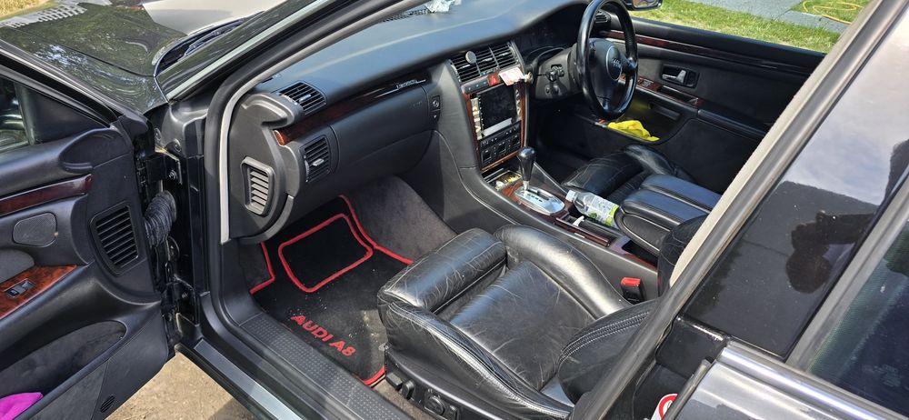 Sprzedam Zadbane Audi A8,naped na 4 koła. anglik zarejestrowany,2.8v6b