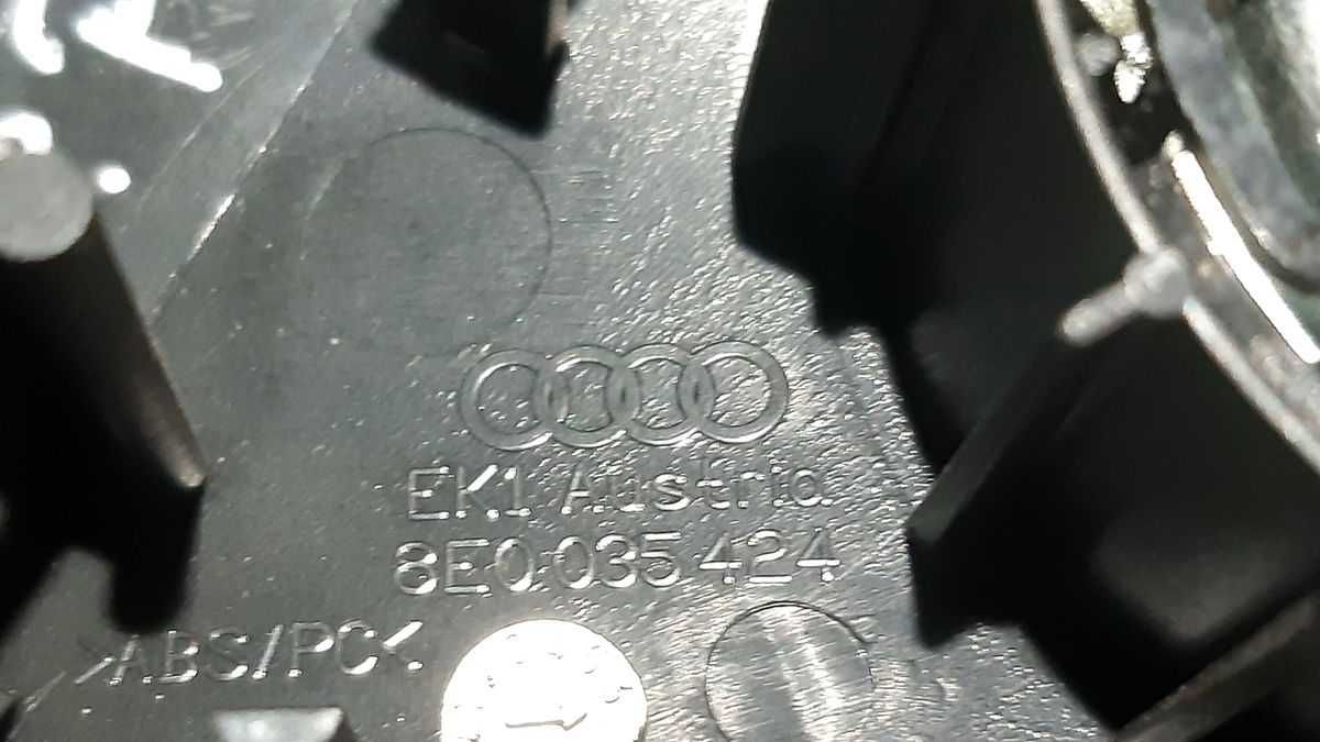 AUDI A4 B6 głośniki wysokotonowe przód , komplet .