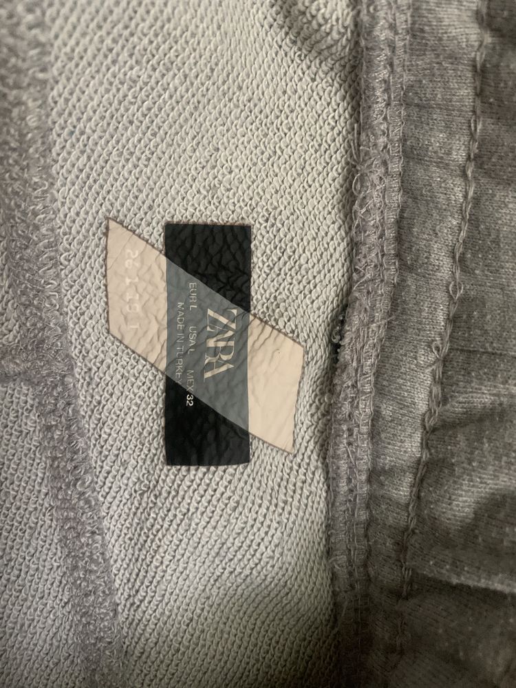 Штани Zara.