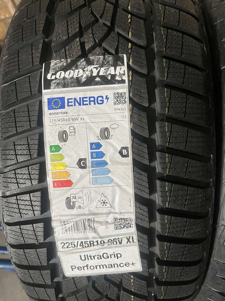 225/45/19 R19 Goodyear Ultra Grip Perfomance+ 4шт нові