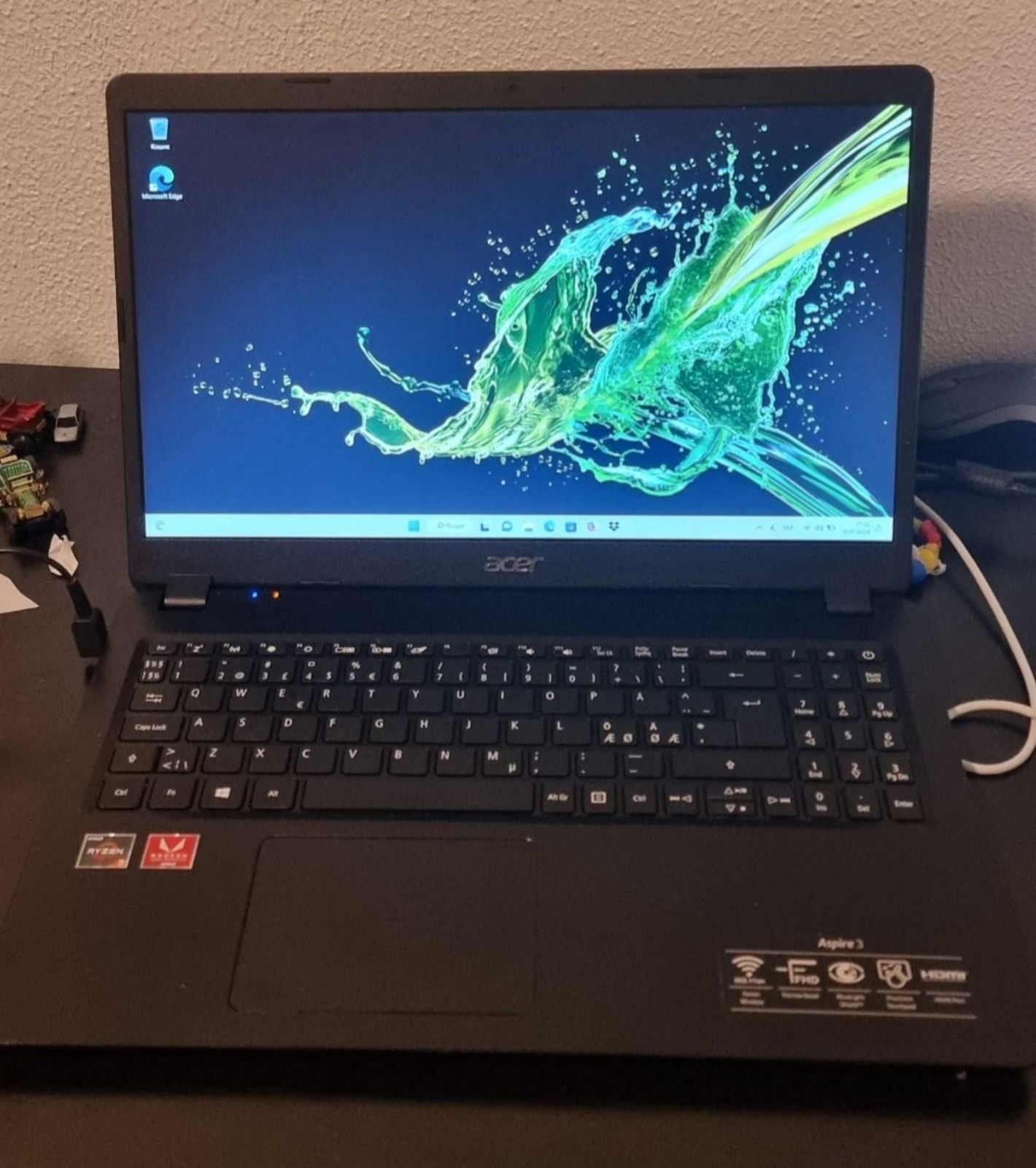 Ноутбук Acer Aspire 3 A315-42, ryzen 3 3200U, ram 8, ssd 1000 Gb.