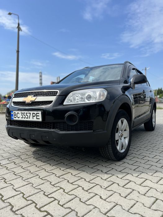 Продам авто Chevrolet Captiva 2008 2.4 бензин