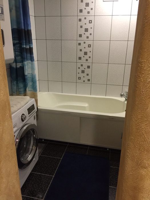 Подобова. Погодинна оренда квартири. VIP студия 95 квартал, Центр