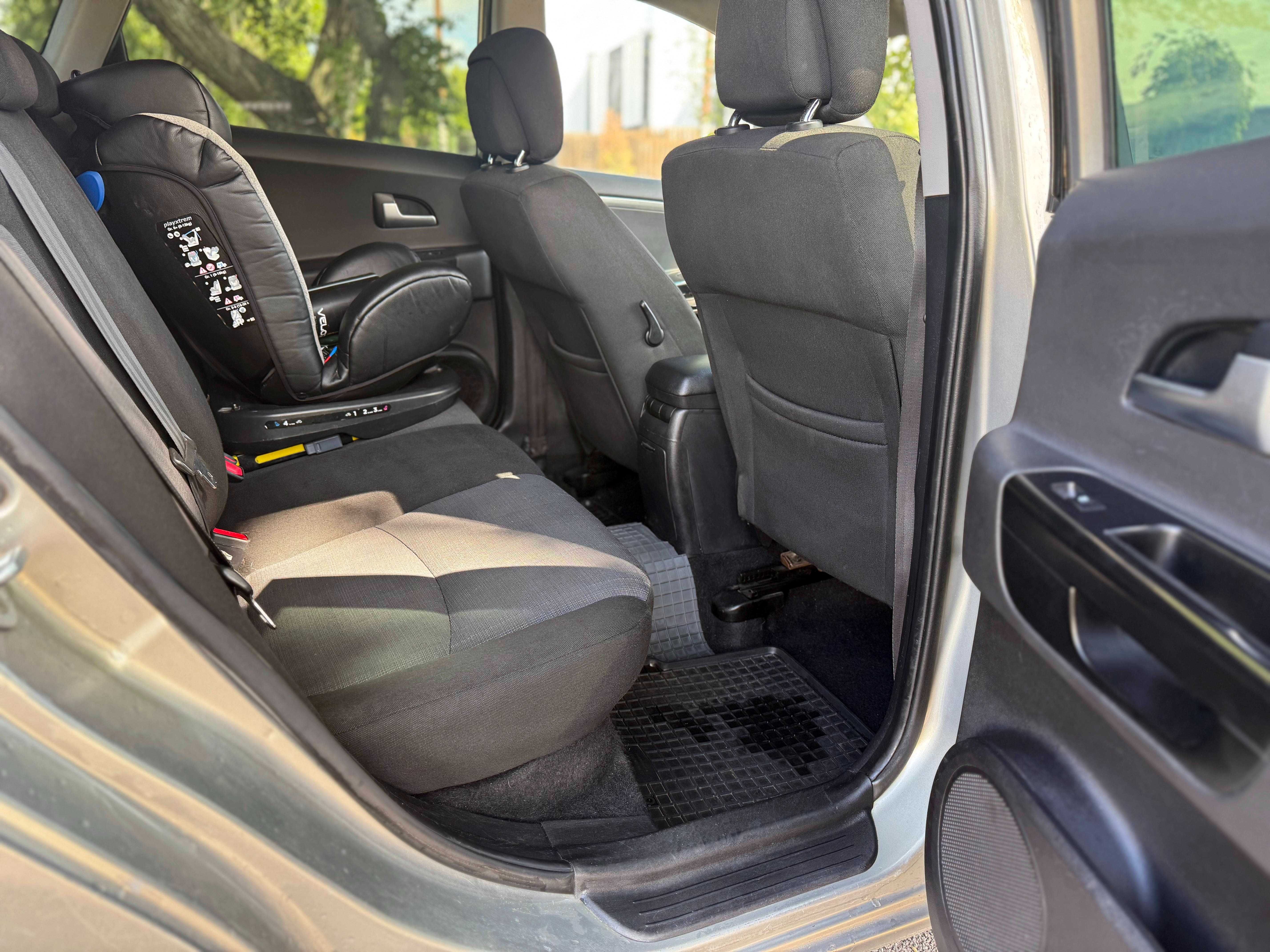 Kia Ceed rest автомат дизель