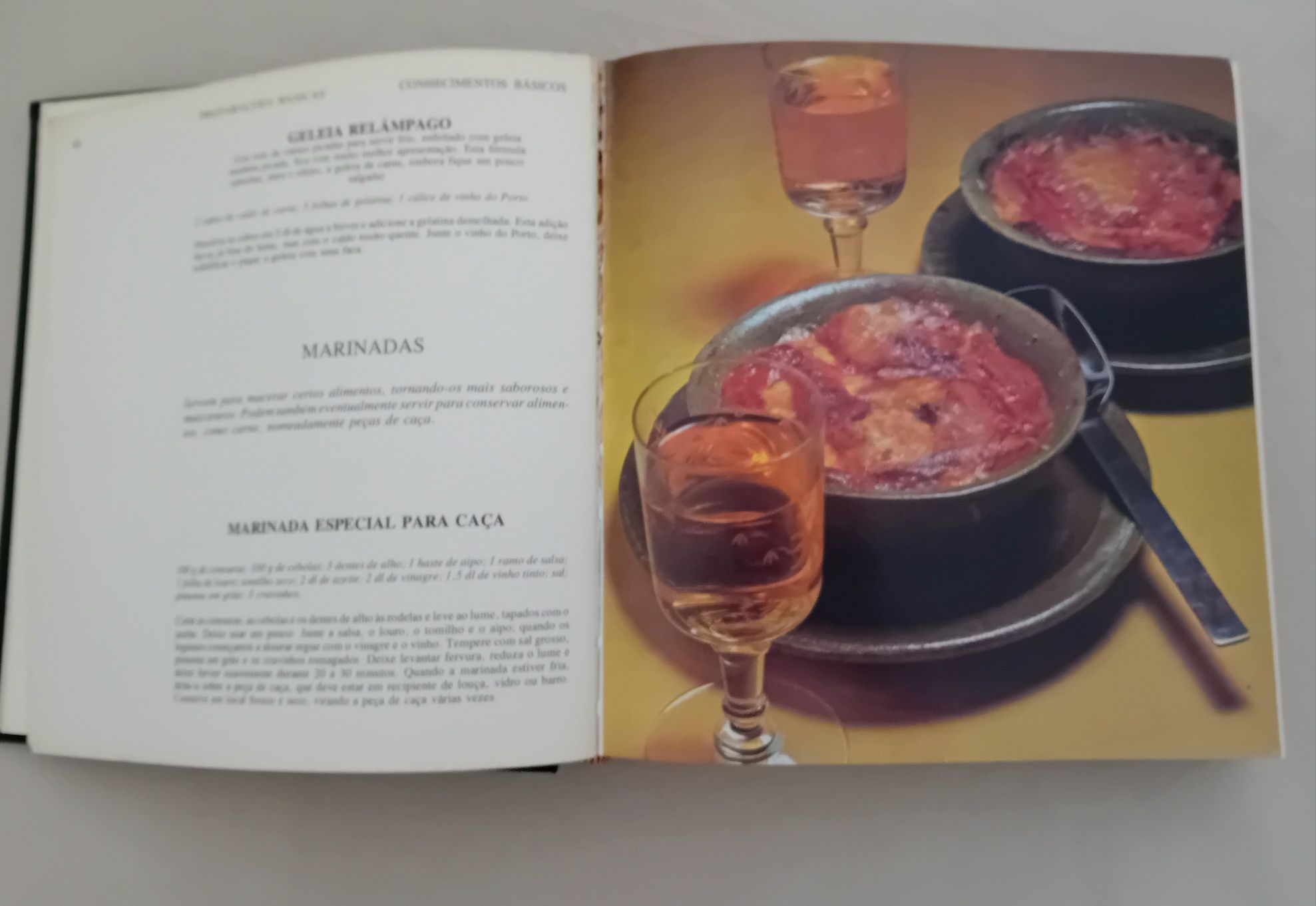 Receitas Escolhidas de Maria de Lurdes Modesto  Portes Grátis