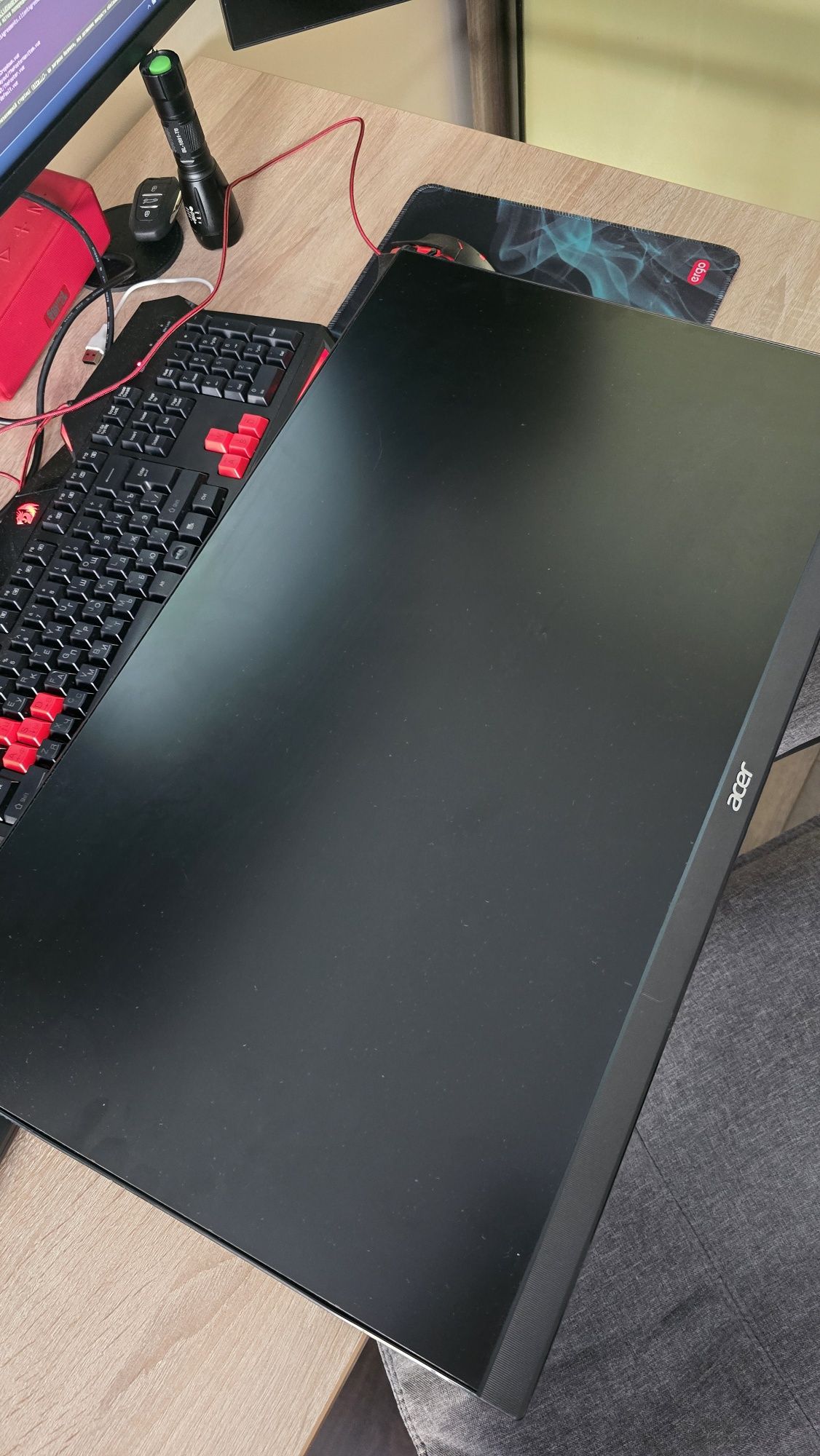 Монітор Acer не працює