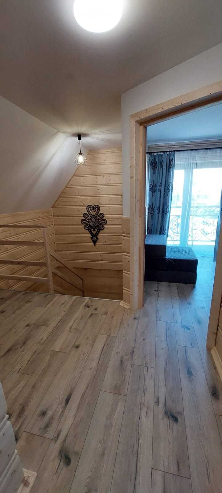 Góralski Dom z Bali "PIĄTKOWA CHATA" (10 os)