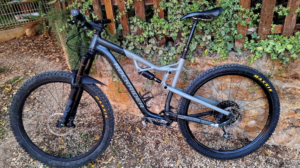 Bicicleta Suspensão Total série limitada