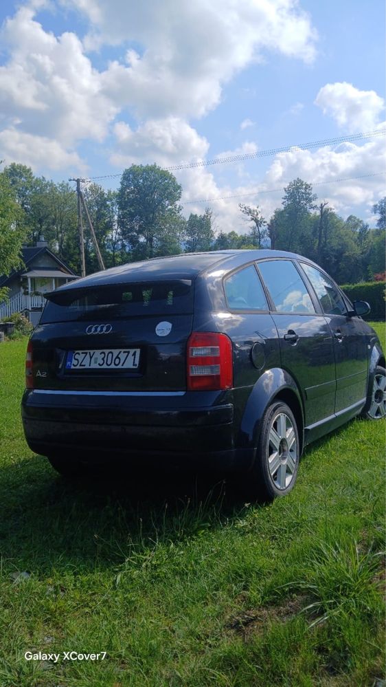 Audi A2 1.4 benzyna czarne