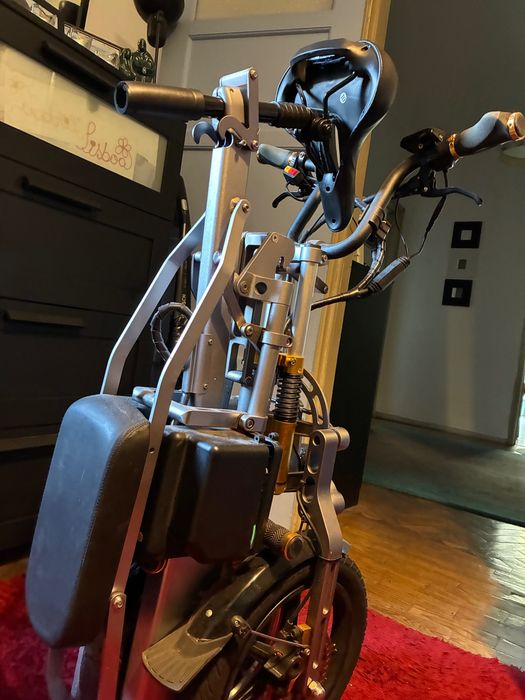 Mota eléctrica dobrável