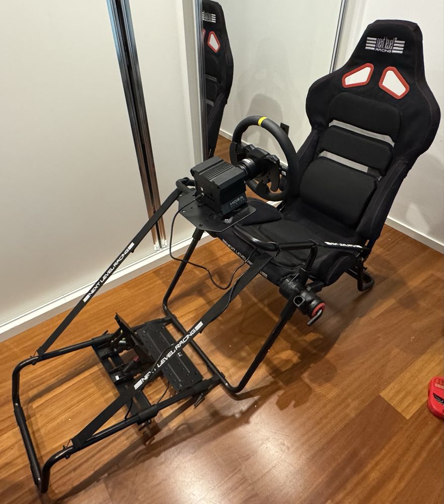 Vendo Simulador Cockpit Next Level Racing GTLite Pro + Bundle Moza R5
