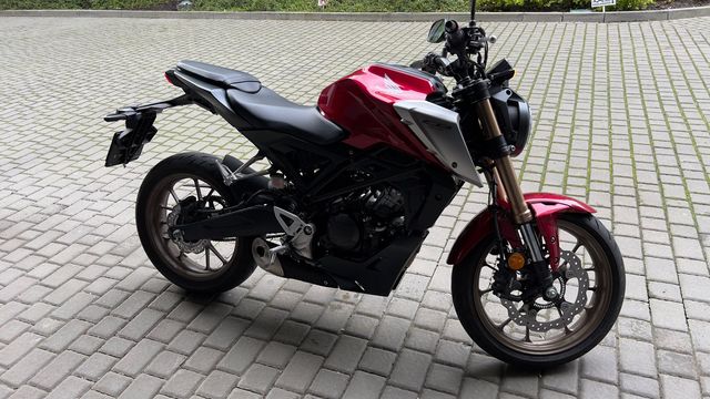 Honda CB CB 125r bezwypadkowa, polski salon