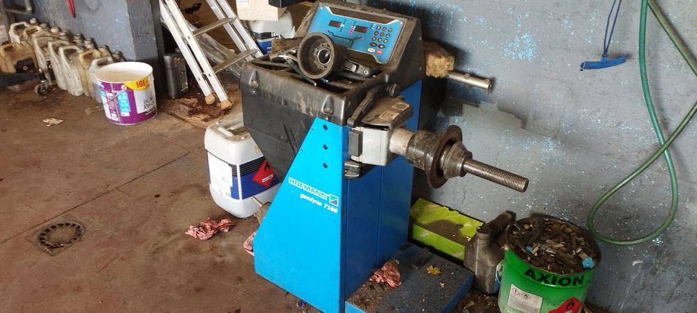 HOFMANN Wyważarka Geodyna 7100 i Montażownica Monty Smart 3300-20