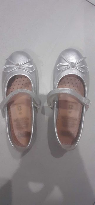 Geox sabrinas menina prateadas