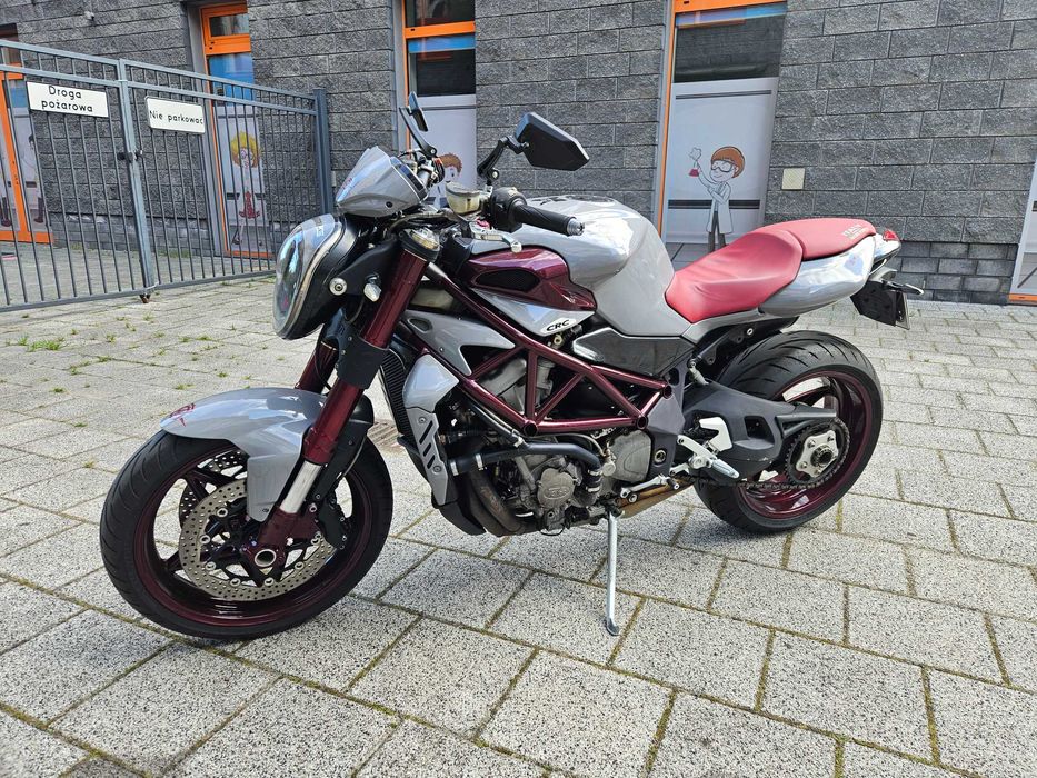 Mv agusta brutale 750s