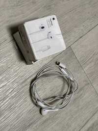 Наушники Apple iPod EarPods with Mic Lightning MMTN2ZM/A White