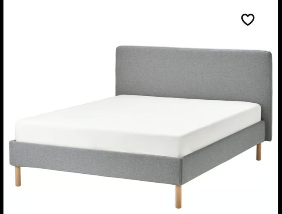 Cama de casal com colchão