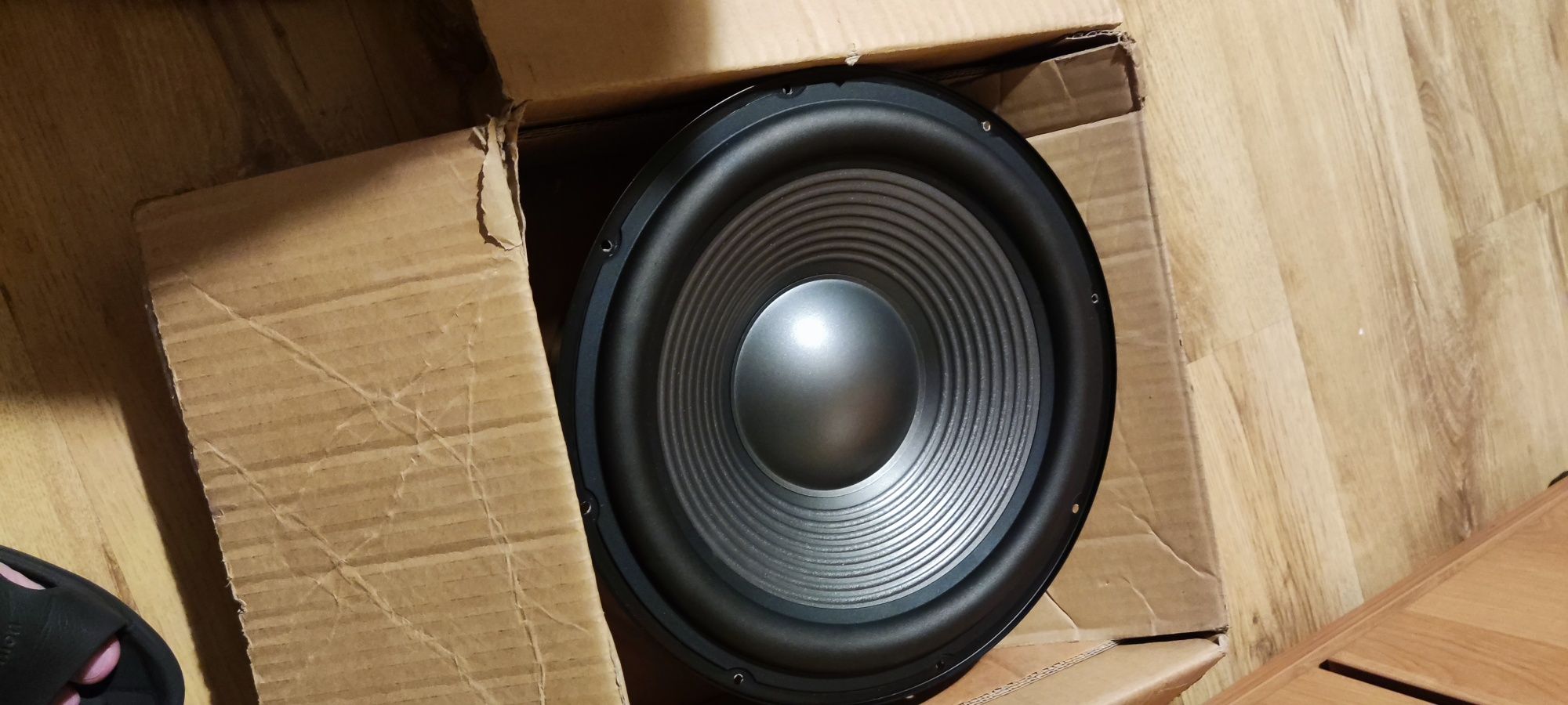 Głośnik subwoofer JBL e250p 12"