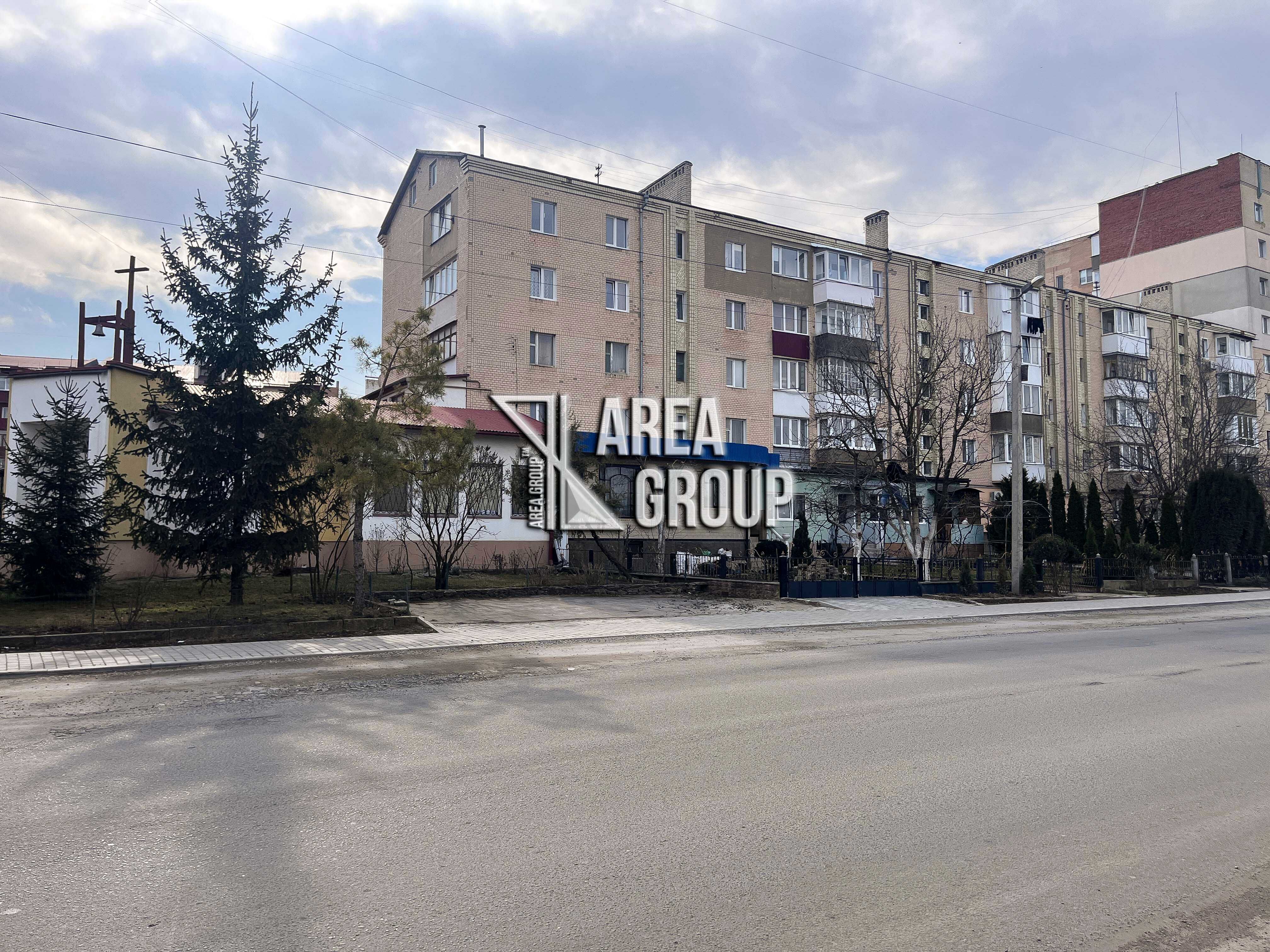 Продається фасадна земельна ділянка по Князів Коріатовичів