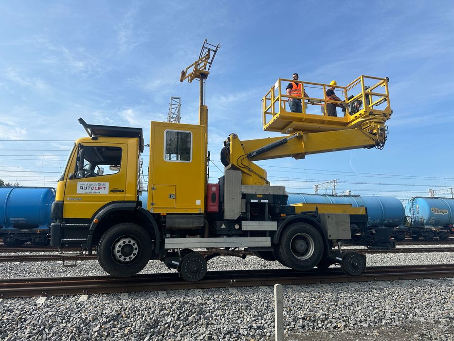 MERCEDES Podnośnik/Podest do TRAKCJI - dwudrożny dwudrogowy szynowy