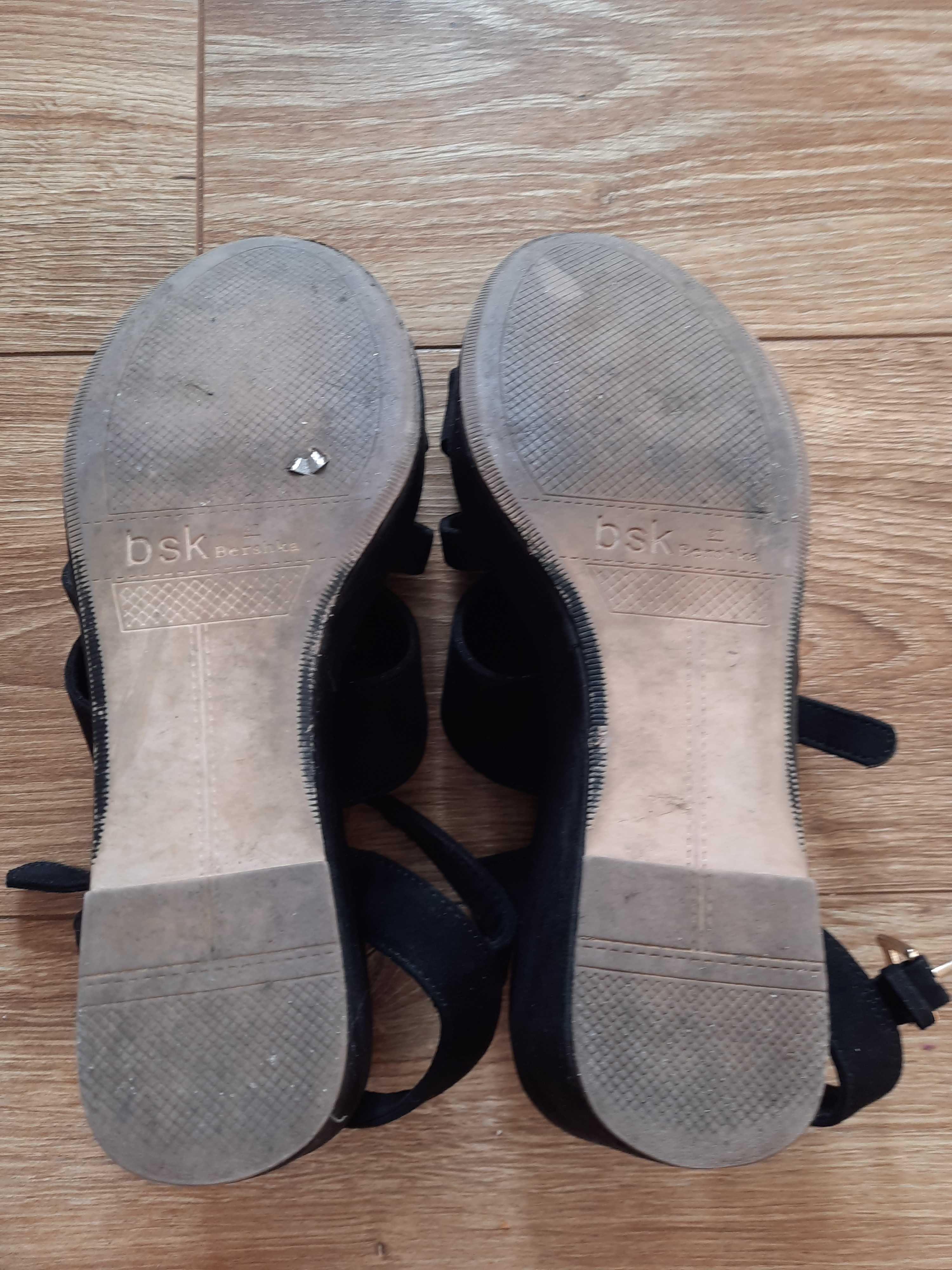Buty na koturnie Bershka rozmiar 37