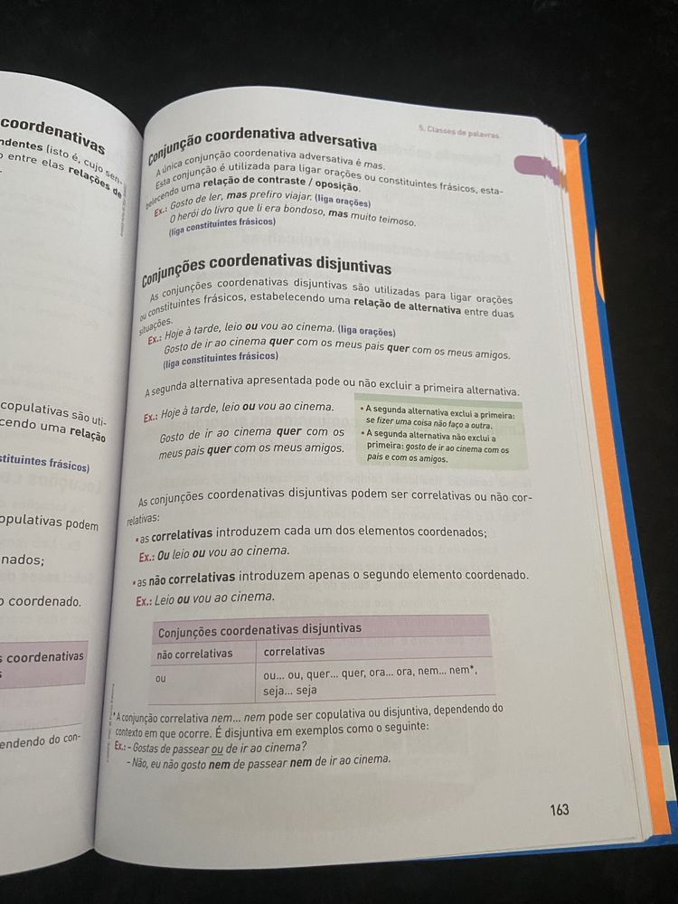 Livro de gramática de português do terceiro ciclo