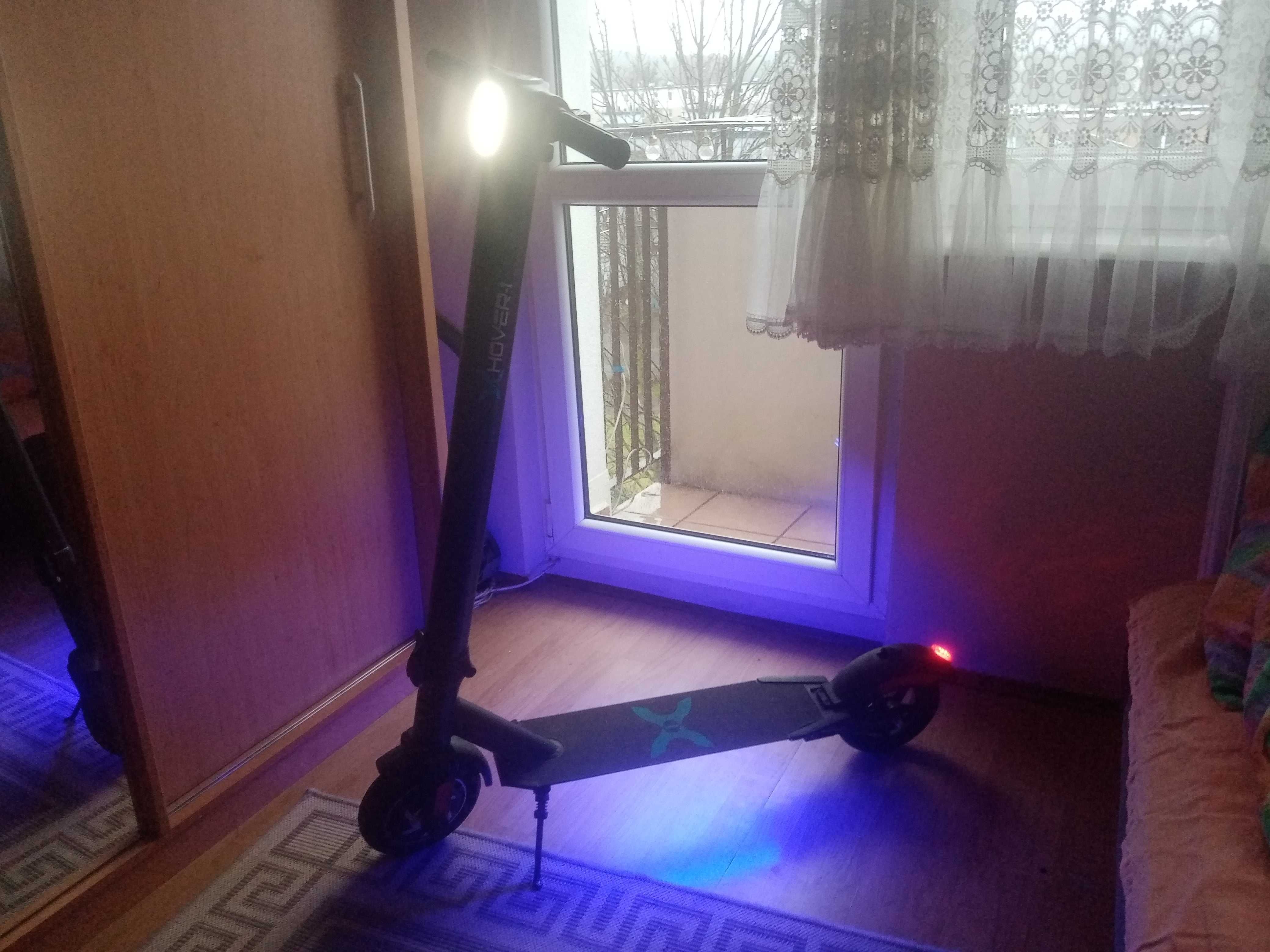 Hulajnoga elektryczna HOVER _ składana , podświetlenie LED // stan BDB