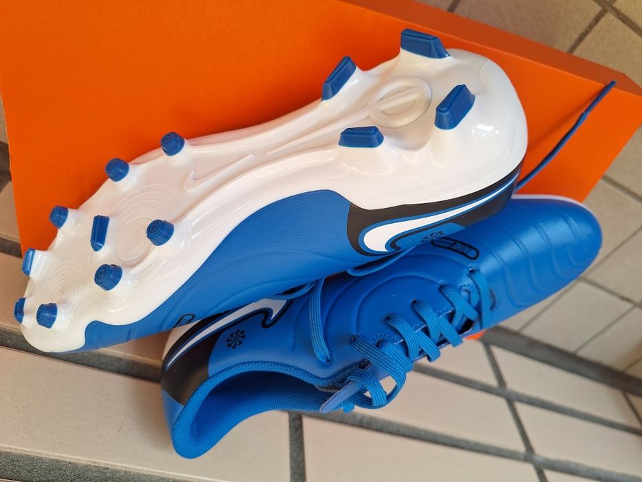 Nike Legend 10 Club FG/MG