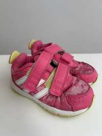 Buciki Adidas rozm. 24