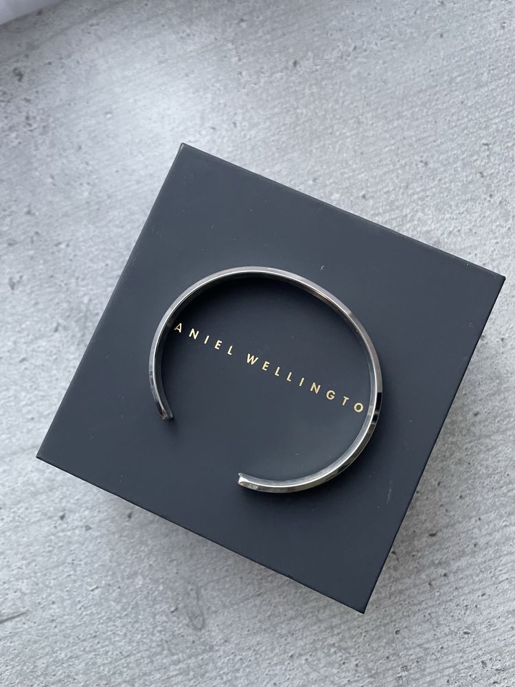 Браслет  Daniel Wellington  EMALIE BRACELET