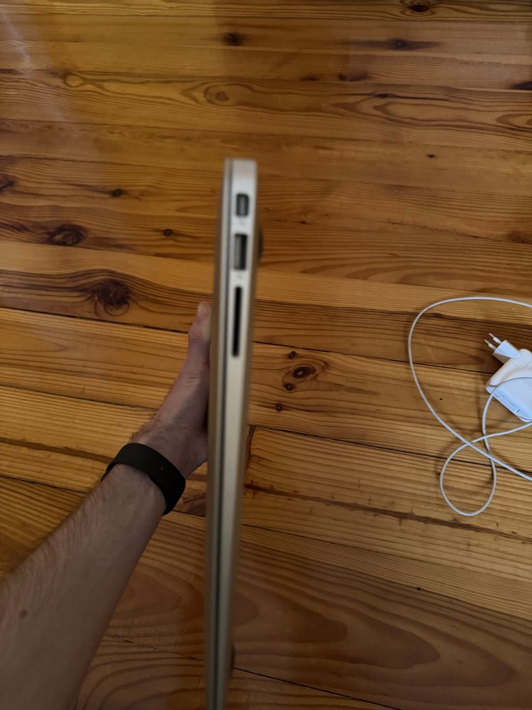 Apple macbook air 2017