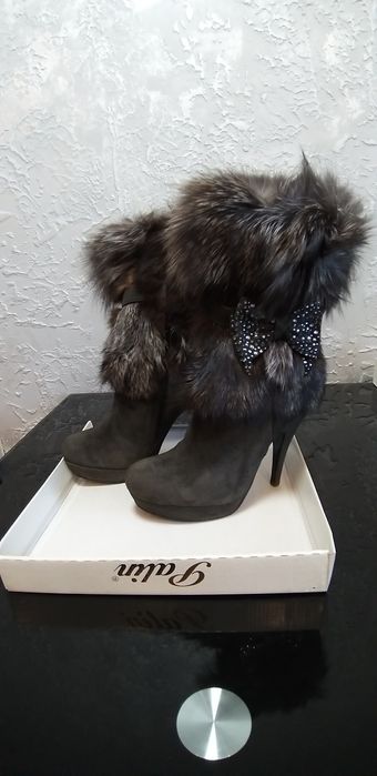 Сапоги натуральная замша  с чернобуркой на овчине европейка