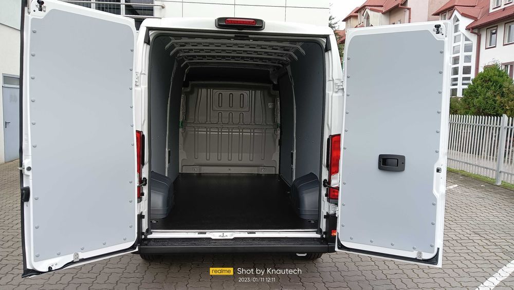 Citroen Jumper L3H2 Lekka zabudowa auta dostawczego z tworzywa