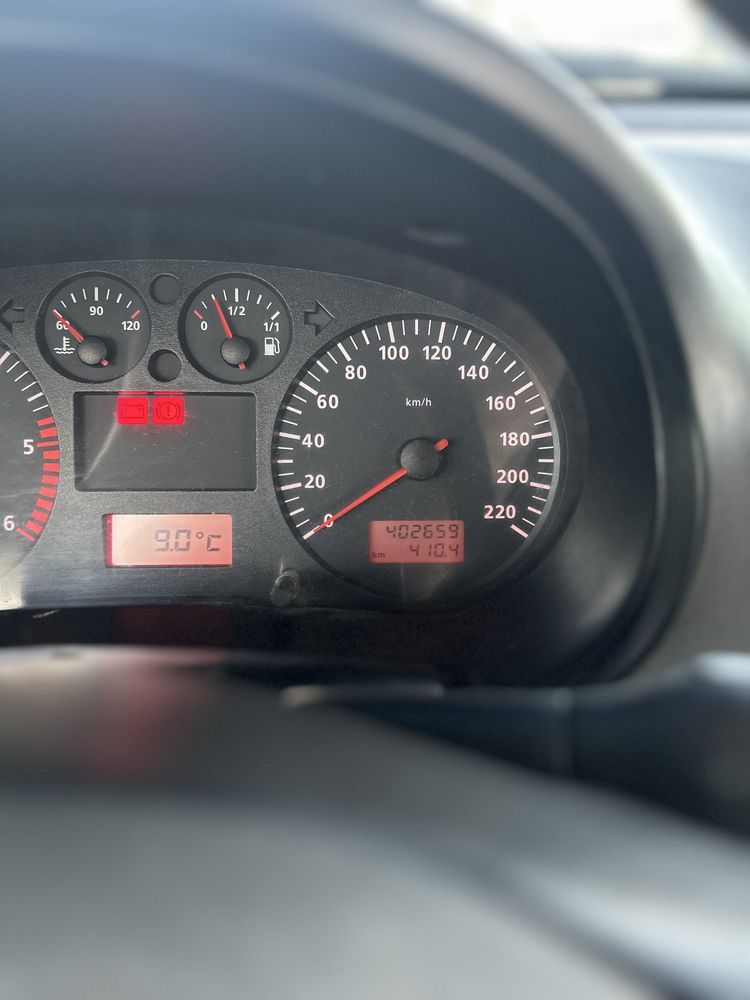 SEAT Ibiza 1.9 SDI | Económico | Inspeção até 2026