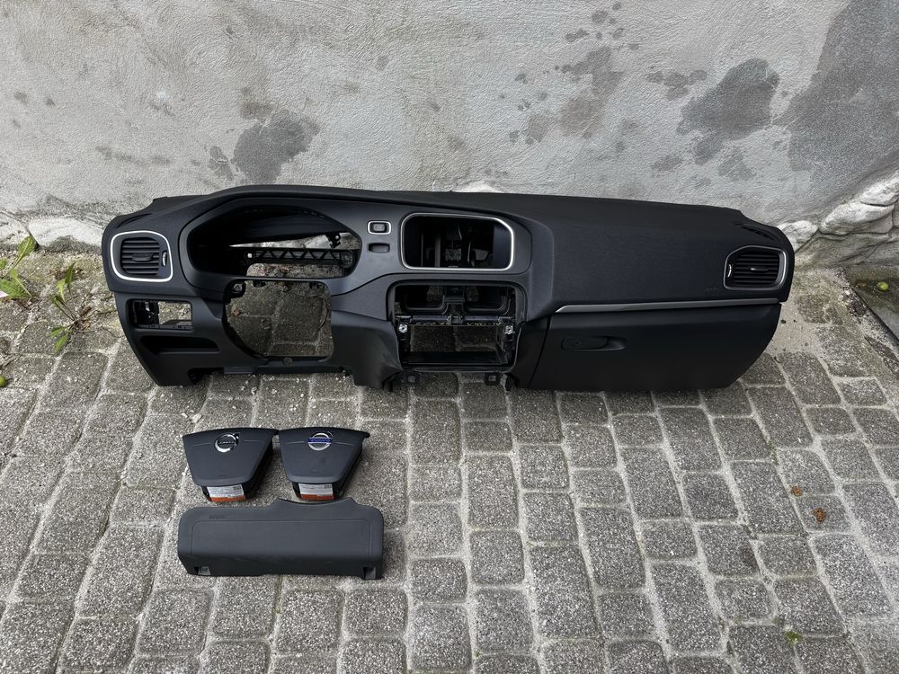 Deska konsola kokpit airbag poduszki volvo v40. 2012 do 2018