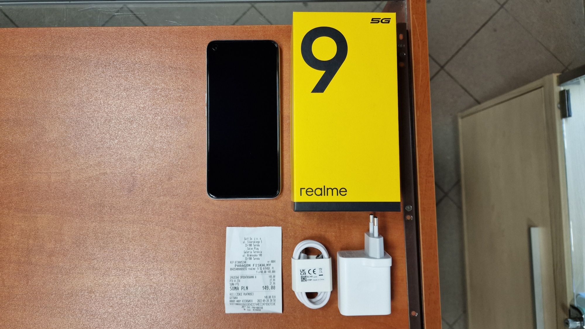 NOWY Realme 9 5G Dual Sim 64GB/4GB RAM biały, gwarancja