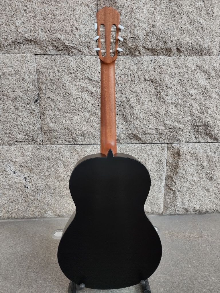 Guitarra clássica Alhambra 1C Black